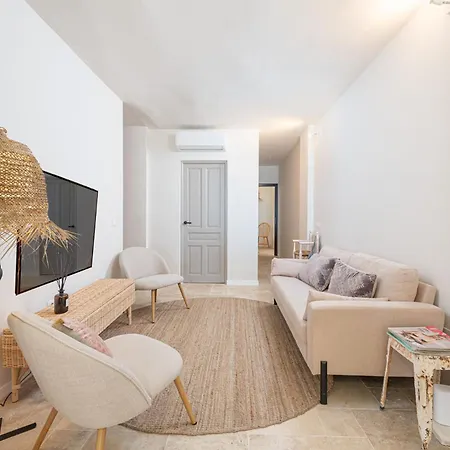 Banda Del Mar By Solaga Homes Apartment